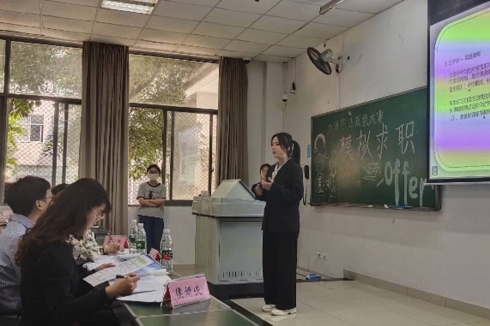 图片10.jpg 图片10.jpg